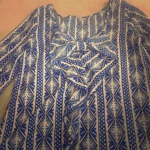 Geometric bow back blouse 👚